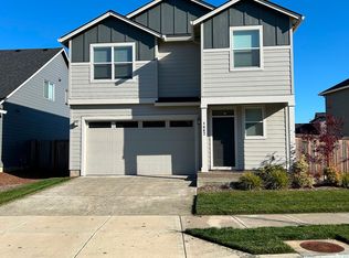 1662 S Quartz Dr, Cornelius, OR 97113