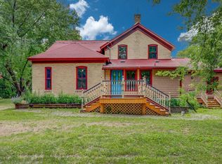 5580 Hampshire Rd, Chaska, MN 55318