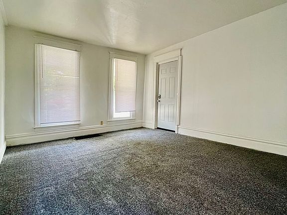 4th image of 120 W Vine St APT 1
