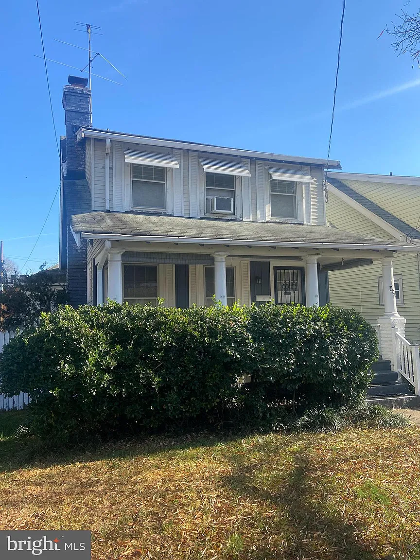 4207 12th St NE photo 1