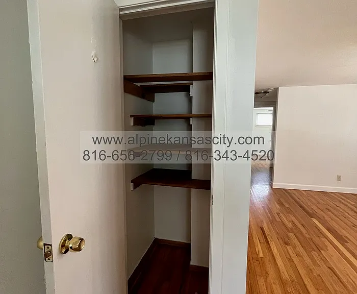 4413 N Walrond Ave — Photo 14