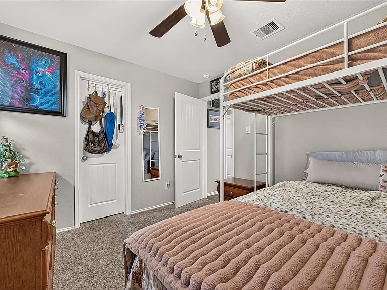 811 Petunia Falls Ln — Photo 36