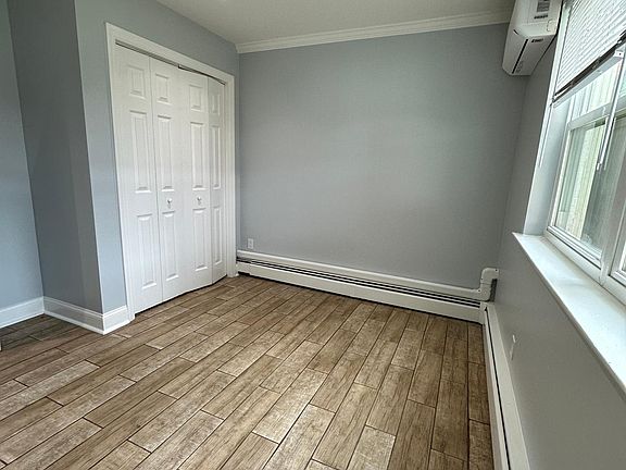 4th image of 1130 Calhoun Ave #1AB