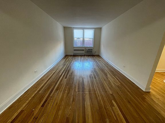 4th image of 1429 Shore Pkwy #33