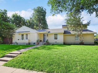 2076 Sherwood Dr, Garland, TX 75041