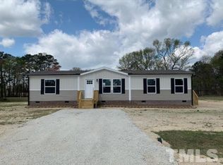 7572 Harper House Rd, Newton Grove, NC 28366