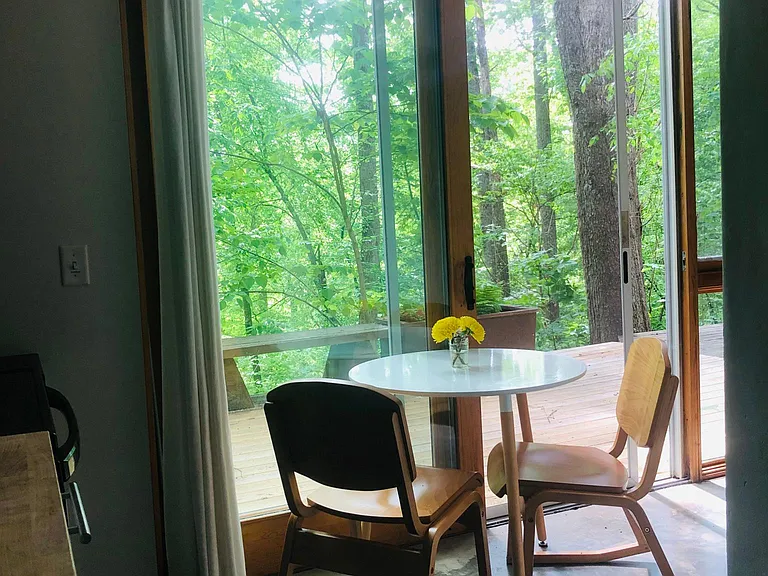 27 Chateau Pl — Photo 3