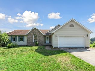 10850 Lampe Ln NE, Magnolia, OH 44643