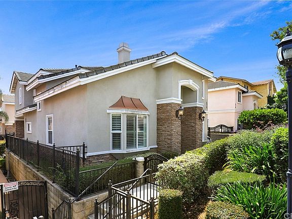 3rd image of 476 S Alhambra Ave #B