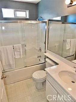 1566 Plymouth Ln — Photo 22