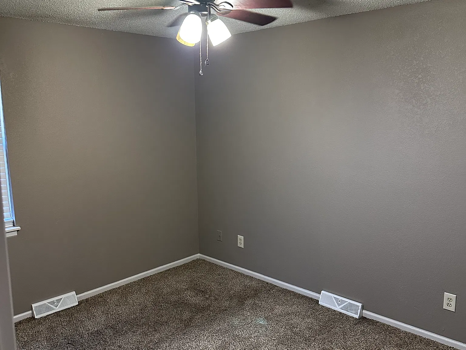 3 bed, 1800 sqft, $1,600 — Photo 3