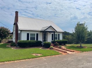 4360 1st Street Pl NE, Hickory, NC 28601