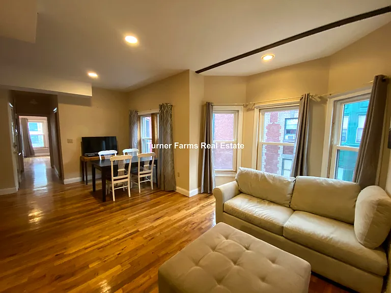 1031 Tremont St #3 — Photo 4