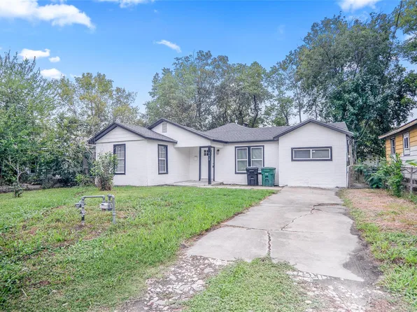4418 Galesburg St, Houston, TX 77051