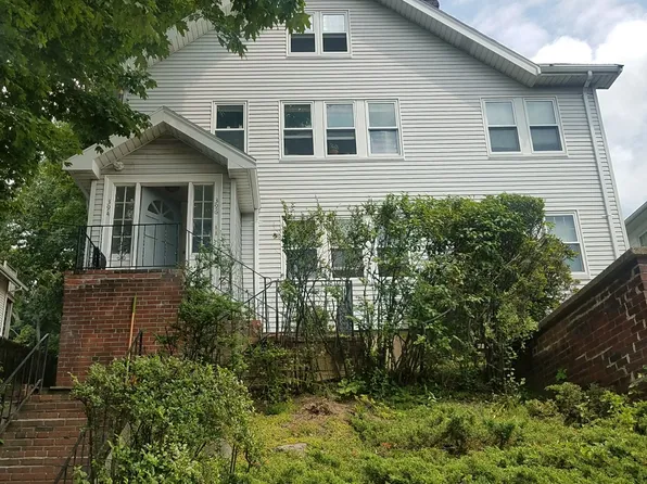 396 Mount Auburn St #396, Watertown, MA 02472