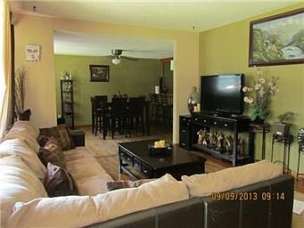 3rd image of 2514 S 47th Dr
