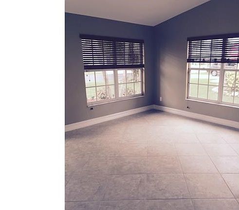 5th image of 7766 Cameron Cir