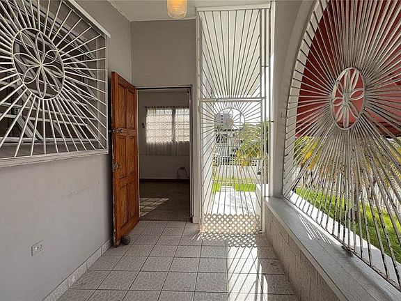5th image of CALLE BECASINA E-32 URB COUNTRY CLUB #926