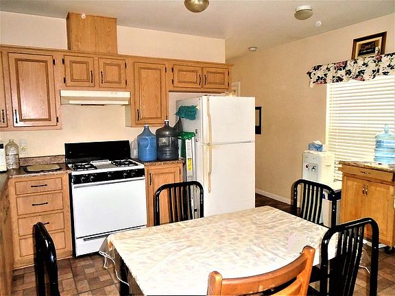 3rd image of 1315 Pepper Dr Spc 69