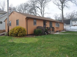 40 Ocean Blvd, Keyport, NJ 07735