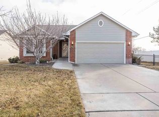 3251 N Westwind Bay St, Wichita, KS 67205