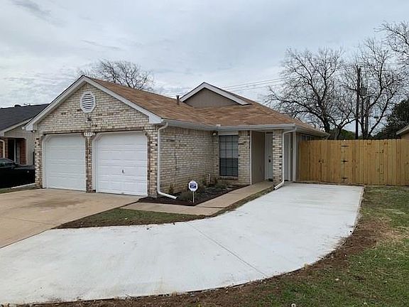 2nd image of 6707 Cuculu Dr