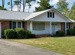 607 Galloway Dr, Fayetteville, NC 28303