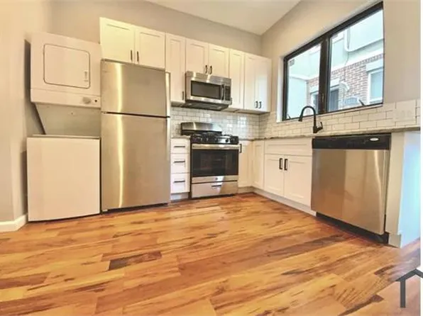 1224 Wallace St, Philadelphia, PA 19123