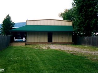 48815 Salt River Dr, Chesterfield, MI 48047