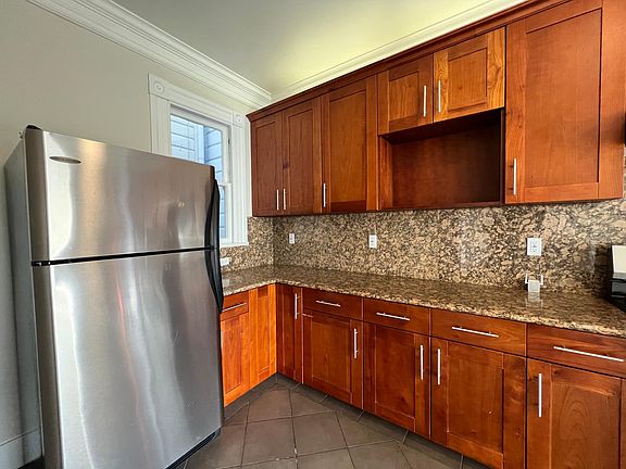 4th image of 427 Duboce Ave