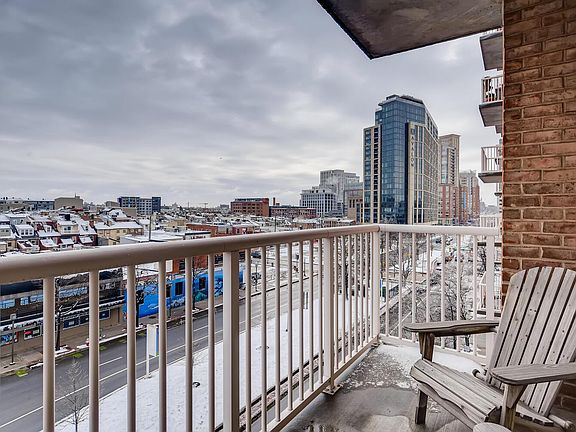 2nd image of 250 President St Unit 303