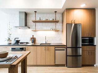 230 Ash, Portland, OR 97204
