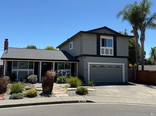 455 Donner Ct, Petaluma, CA 94954