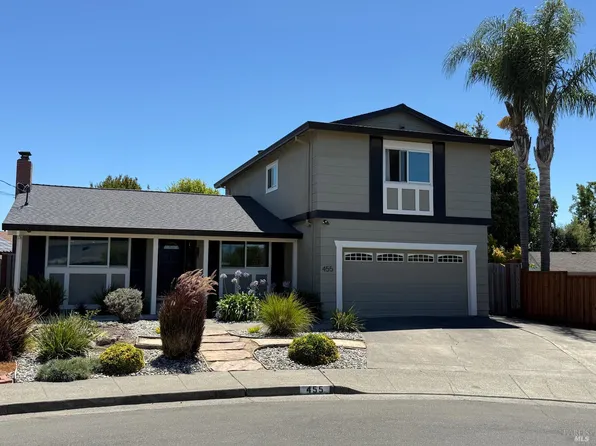 455 Donner Court, Petaluma, CA 94954