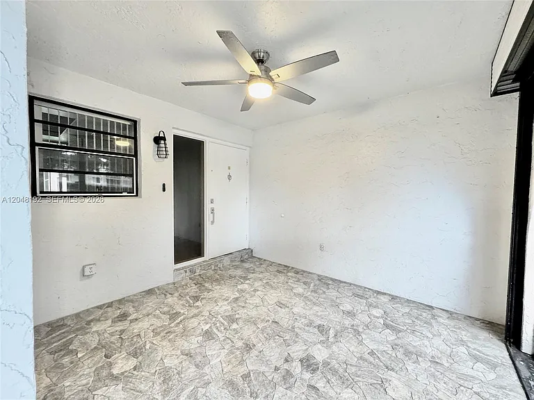 8600 NW 34th Pl #B102 — Photo 20