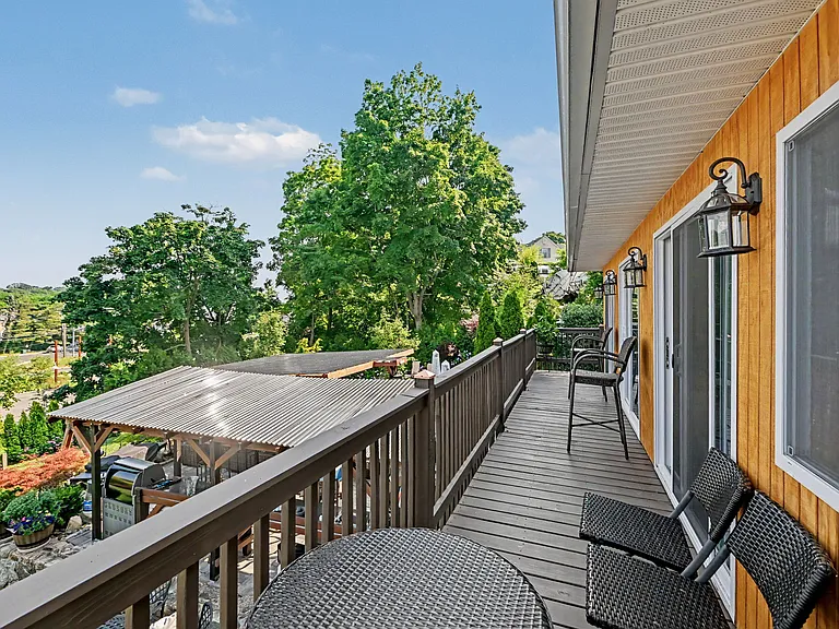 69 Valley Rd — Photo 26