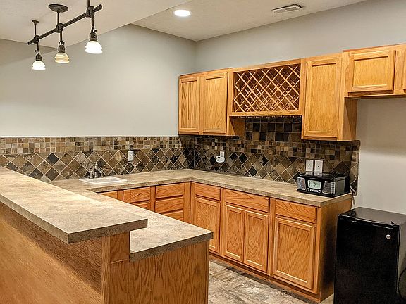 Wet Bar