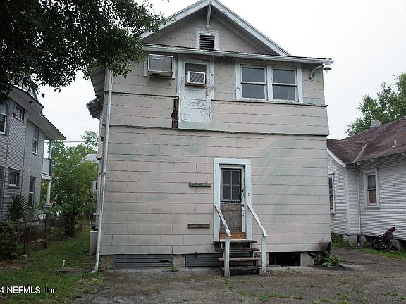 3rd image of 2809 HUBBARD Street