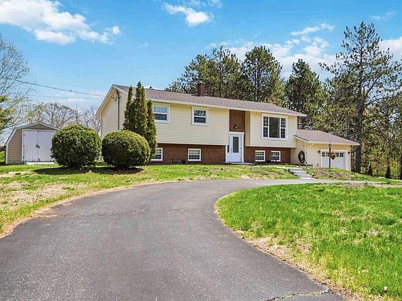 2nd image of 1700 Old Brook Rd