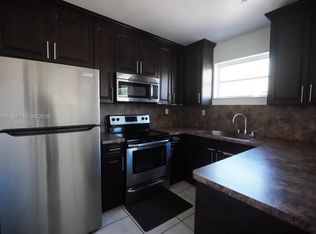 1880 SW 17th Ave, Miami, FL 33145
