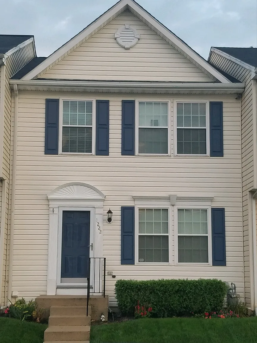 1222 Splashing Brook Dr photo 1