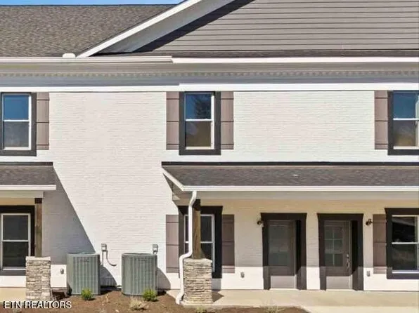 4411 Legends Way #F, Maryville, TN 37801