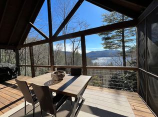 165 Kareny Dr, Topton, NC 28781