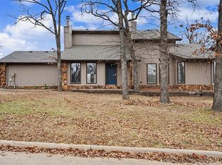 1619 E Pfendler Ave, Sapulpa, OK 74066