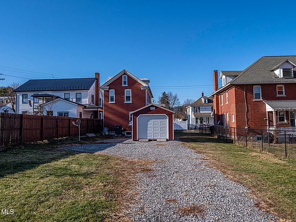 2nd image of 223 Plum St