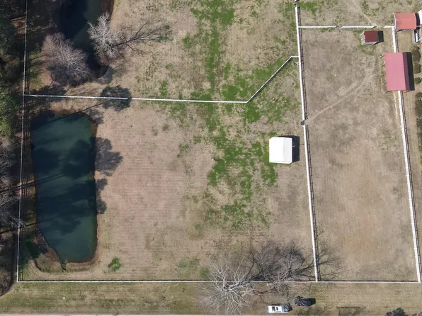 1800 Hobson Rd, Dunn, NC 28334