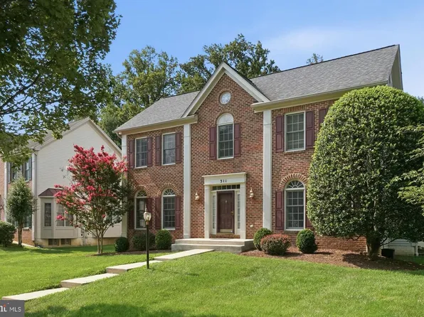 311 Flannery Ln, Silver Spring, MD 20904