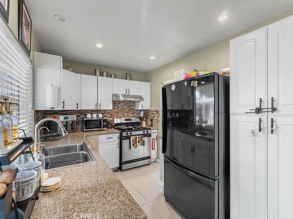 5th image of 44202 4th St E