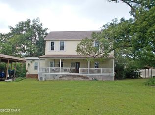 714 Chattahoochee St, Chattahoochee, FL 32324