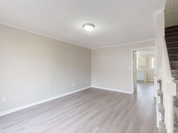 5th image of 209 Beech Street #4